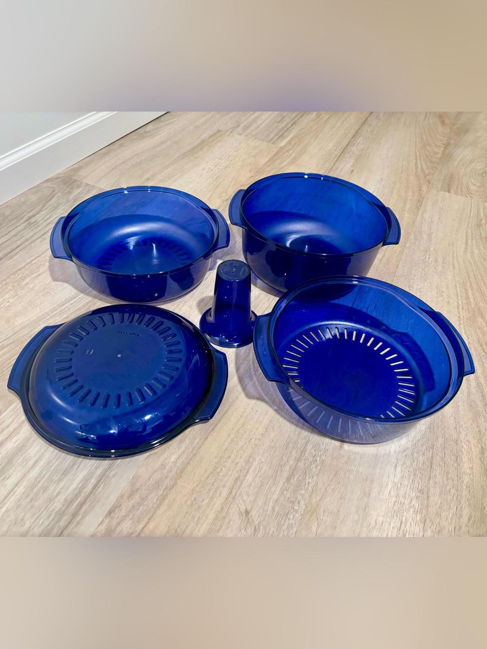 Vintage Tupperware TupperWave Navy Blue 5 Piece Microwave Stack Cooker Set
